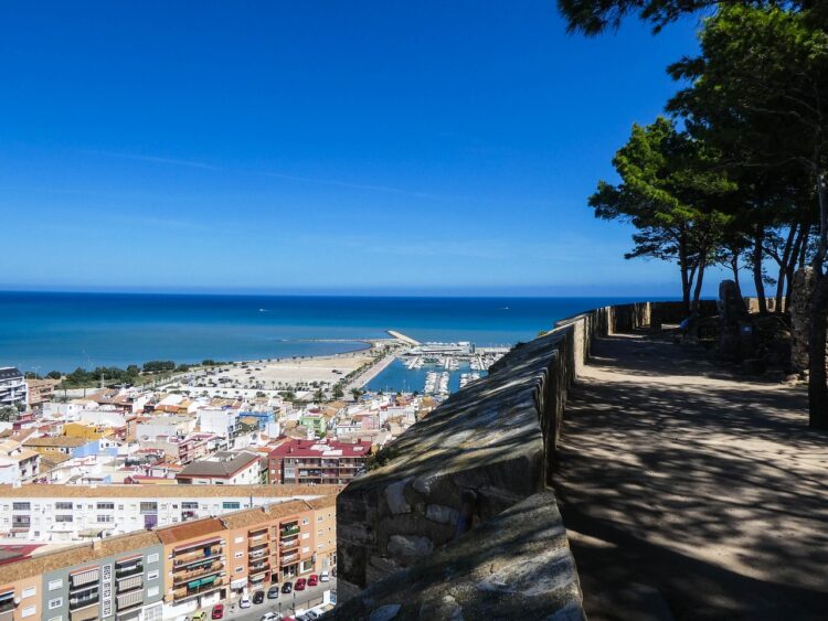 APTURCV y Turismo: fortalecer el sector de viviendas de uso turístico en la Comunitat Valenciana