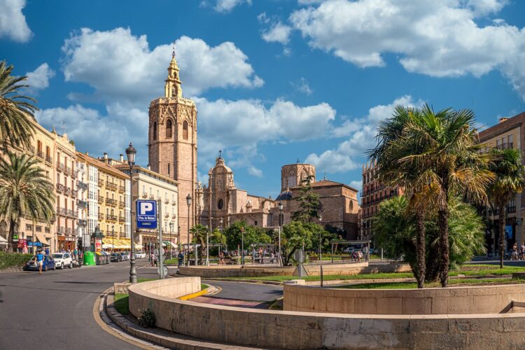 Más de la mitad de los turistas de la Comunitat eligen alojarse en Viviendas de Uso Turístico